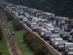 One Way KM 72 ke KM 414 GT Kalikangkung Dilanjutkan Sampai Senin 24.00