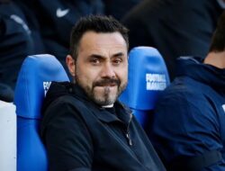 Roberto De Zerbi Tinggalkan Brighton Akhir Musim Ini