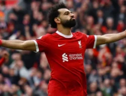 Mo Salah Beri Kode Bertahan di Liverpool Musim Depan