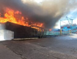 3 Korban Hilang Saat Kapal Terbakar di Penjaringan Jakut Ditemukan Tewas