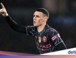 Phil Foden Rebut Penghargaan Pemain Terbaik versi Jurnalis