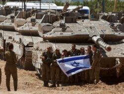 Tank-tank Israel Kepung Sebagian Wilayah Rafah!