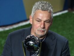 Baggio Dirampok saat Asyik Nonton Spanyol Vs Italia