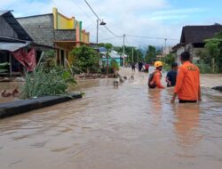 Cerita Ketua RT Banjir Tak Surut Bikin Bulak Barat Cipayung Bak Kampung Mati