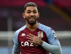 Juventus Rekrut Douglas Luiz dari Aston Villa