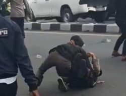 Polisi Dibanting Pendemo saat Demo Ricuh di Makassar, Pelaku Ditangkap