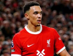 Trent Alexander-Arnold Akui Messi Lawan Paling Sulit Dihadapi