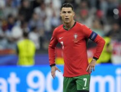 Ronaldo Ingin Terus Bikin Fans Bahagia di Euro Terakhirnya