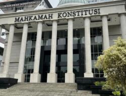 Gugatan Agar Cagub Bisa Diusung Ormas Ditarik dari MK