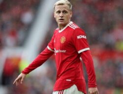 Donny van de Beek Akhirnya Segera Punya Klub Baru