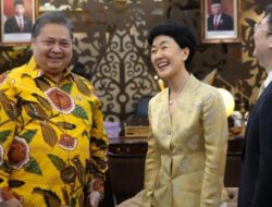 Airlangga Bertemu Elite PKT, Golkar Diundang Studi Makan Gratis di China