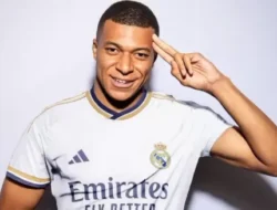 Jersey Madrid Mbappe Laku Keras, Pesan Sekarang Tiba Bulan Depan