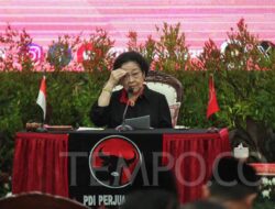 Kasihan Deh PDIP Ditelikung, Ditinggal Sendirian