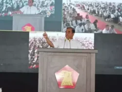 Muzani Tersanjung Rapimnas Gerindra Dihadiri Jokowi: Apalagi Pakai Putih-Krem