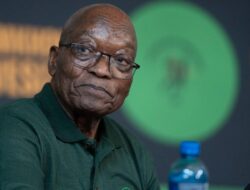 6 Pendukung Eks Presiden Afsel Jacob Zuma Tewas dalam Kecelakaan Mobil