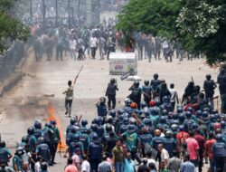 AS Desak Semua Pihak di Bangladesh Tahan Diri: Terlalu Banyak Nyawa Melayang