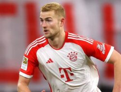 Wow! MU Bakal Datangkan De Ligt dan Mazraoui Sekaligus