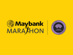 Runners Serbu Race Village Maybank Bali Marathon 2024