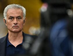 Fenerbahce-nya Jose Mourinho Langsung Gagal ke Liga Champions