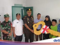 Sambut HUT ke-79 RI, Kodim 0621 Bogor Renovasi Rumah Veteran