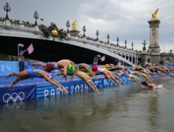 Pengakuan ‘Ngeri’ Atlet Triathlon yang Berenang di Sungai Seine