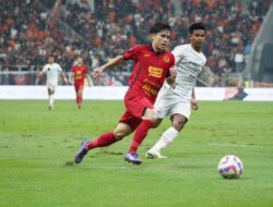 Macan Kemayoran Bangkit, Menang 2-1