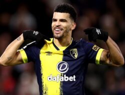 Tottenham Sepakati Transfer Solanke