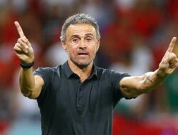 Luis Enrique Rela Gaji Hilang 50% kalau Bisa Hindari Media