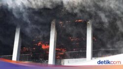 Kebakaran Gedung Bakamla Sudah Terkendali, Damkar Lanjut Penyisiran