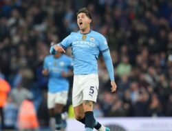 Stones Tampil Jadi Striker Lalu Selamatkan City dari Kekalahan