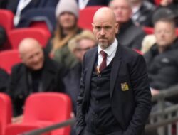 Debat Erik ten Hag Vs Wartawan Usai MU Digilas Liverpool