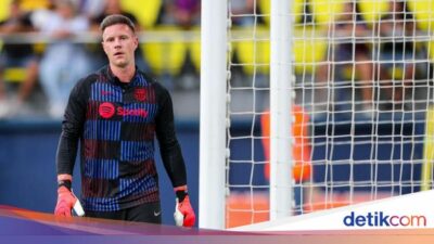 Ter Stegen Cedera, Barca Buka Opsi Rekrut Kiper Baru