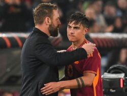 De Rossi Dipecat, Dybala: Sepakbola Seringnya Tidak Adil