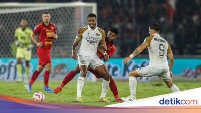 Skuad Mewah Dewa United Belum Oke, Jan Olde: Kami Tim Muda