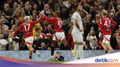 MU Hancurkan Barnsley, Ten Hag: Malam yang Sempurna