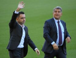 Dinginnya Xavi dan Laporta