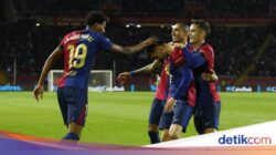 Barcelona-nya Hansi Flick: Muda, Beda, dan Berbahaya