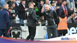 Ten Hag Berang, Merasa MU Dizalimi