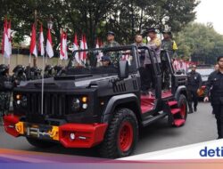 Kapolri Cek Gladi Bersih Apel Pengamanan Pelantikan Presiden-Wapres Terpilih