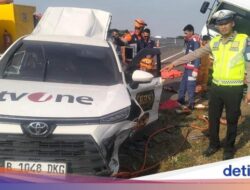 5 Fakta Mobil TvOne Ditabrak di Tol hingga Jatuh Korban Jiwa