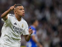 Beragam Ekspresi Kylian Mbappe Saat Madrid Dibantai Barcelona 4-0