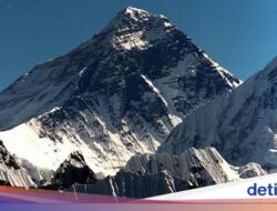 Potongan Kaki Diduga Milik Andrew Irvine Pendaki 1924 Ditemukan di Everest