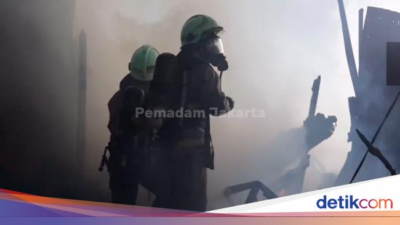 Kebakaran Lapak di Kalideres Dipicu Korsleting Listrik, Sempat Ada Ledakan