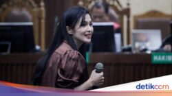 Kesaksian Sandra Dewi Dibelikan Harvey Moeis iPhone Setiap Tahun