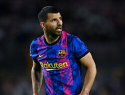 Aguero Tuntut Barcelona Akibat Belum Bayar Pesangon