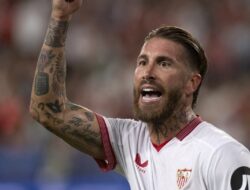 Kejutan! Sergio Ramos Mau Lanjut Main di Argentina