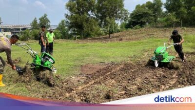 Brimob Siapkan 5 Ha Lahan untuk Tanam Jagung Bareng Warga Karawang Timur