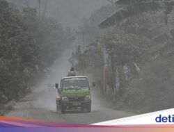 Gunung Lewotobi Erupsi, Pemerintah Kaji Relokasi Permukiman Warga