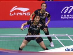 Lanny/Fadia Mundur, Ana/Tiwi ke 16 Besar