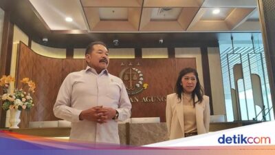 Menkomdigi Temui Jaksa Agung, Minta Dikawal dan Bahas Berantas Judol